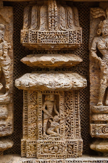 Konarak-Temple du soleil-105